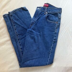 Levi’s Women 550 Relaxed Fit Jean